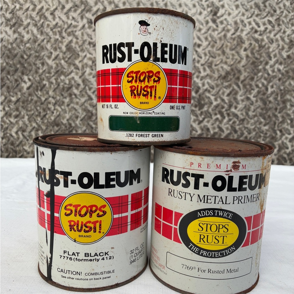 RUST-OLEUM RUSTY PRIMER Quart Can Stop Rust & Flat Black & Forest Green Vintage